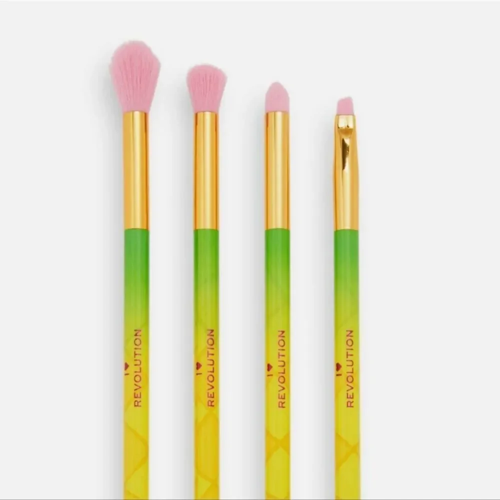 Makeup Revolution new see